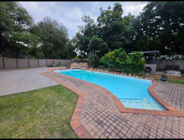 4 BEDROOM HOUSE FOR SALE IN SASOLBURG EXT 11